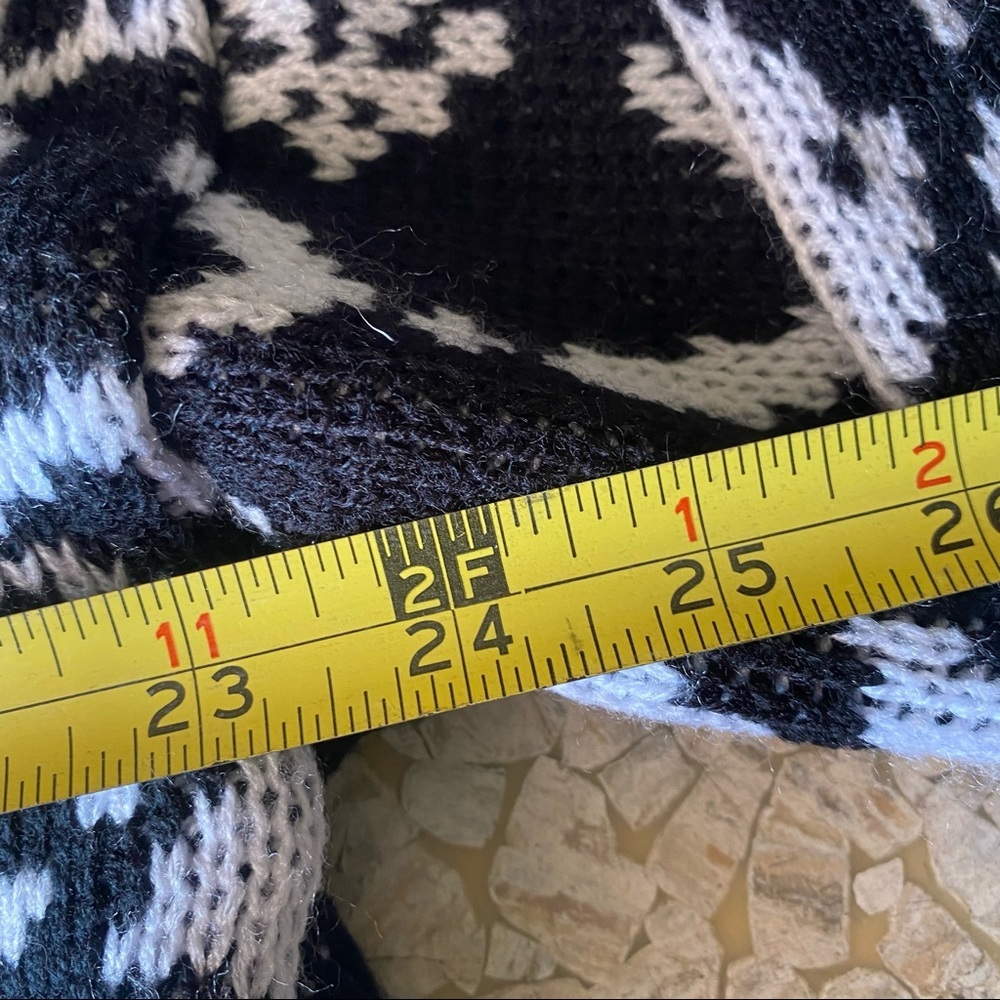 Vintage Stefano International black and white padded shoulder graphic sweater - Picture 5 of 8